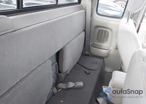 2003 Toyota Tacoma from USA, damaged, VIN 5TEVL52N53Z212920